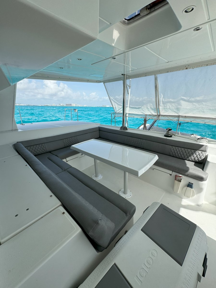 60ft PALOMA